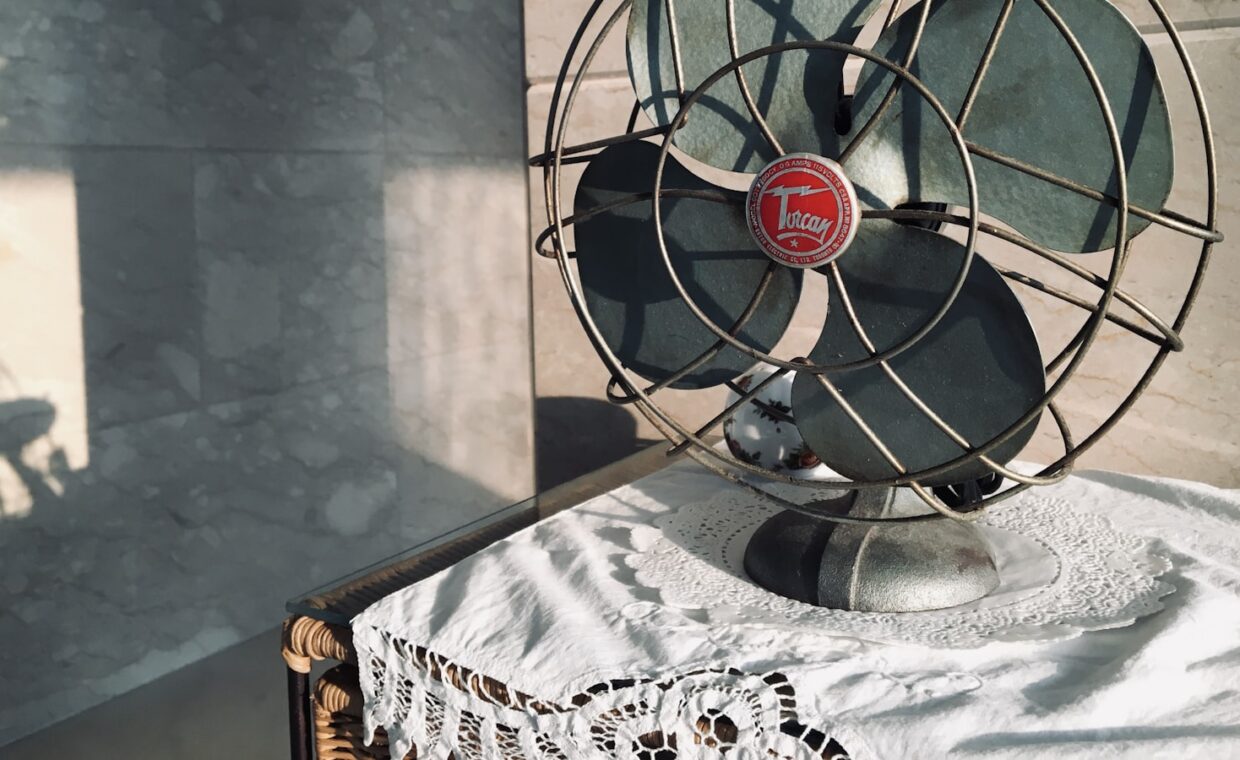 Heatsink and fan, photographed for a technology article.