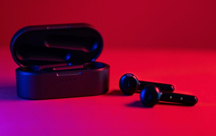 How Bluetooth Range and Pairing Work