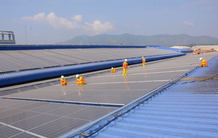 Powering Projects With Batteries and Solar
