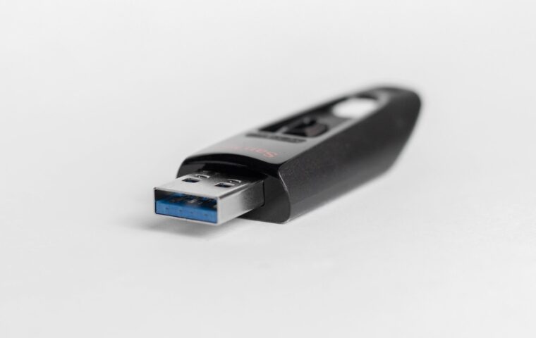 How Reliable Are USB Flash Drives